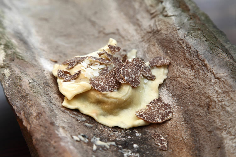 ravioli al tartufo